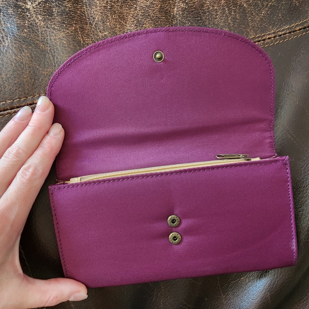 Wallet - Picture 2 of 5